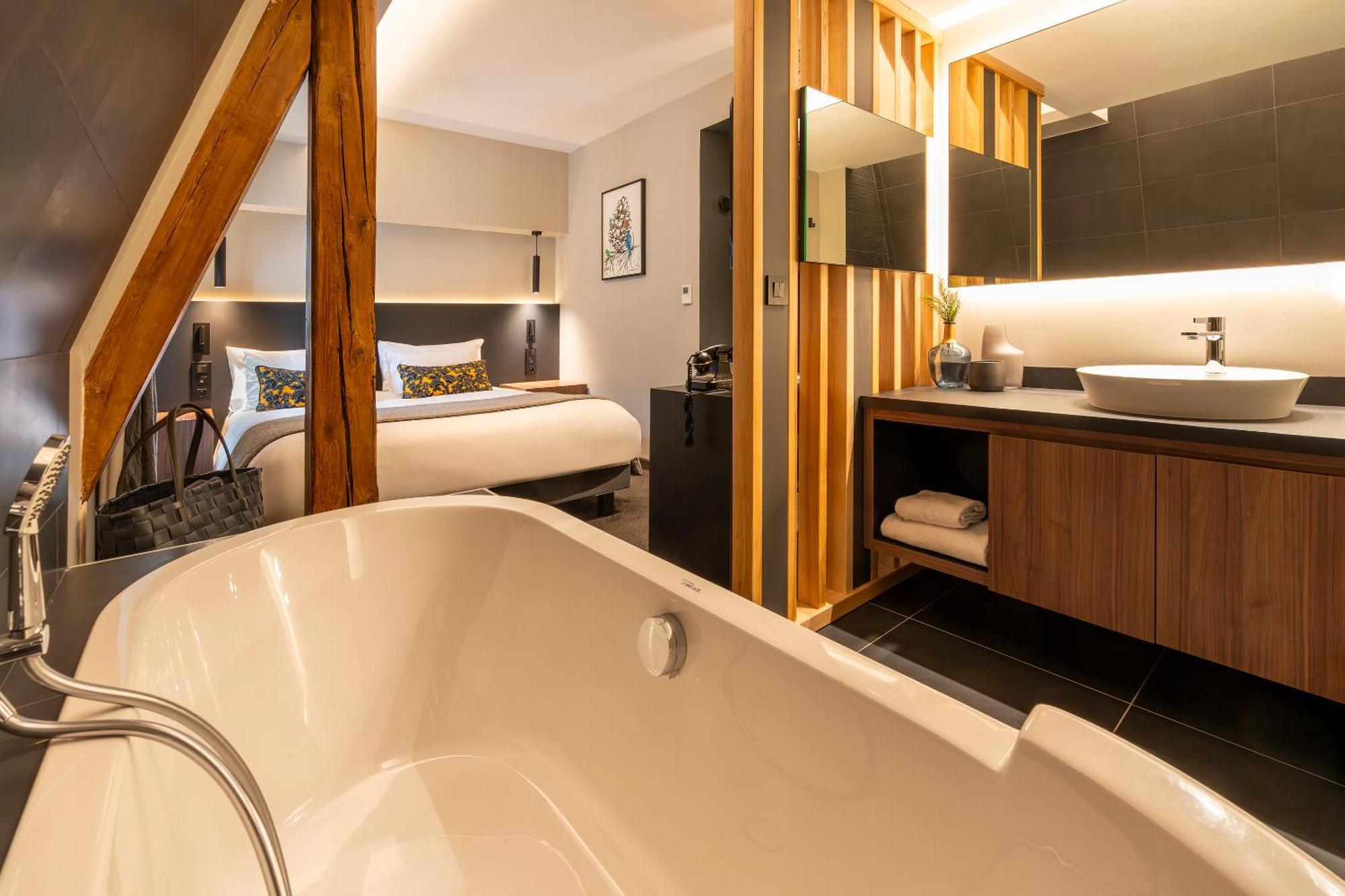 Best Western Premier Le Chapitre Hotel And Spa Remiremont Zewnętrze zdjęcie